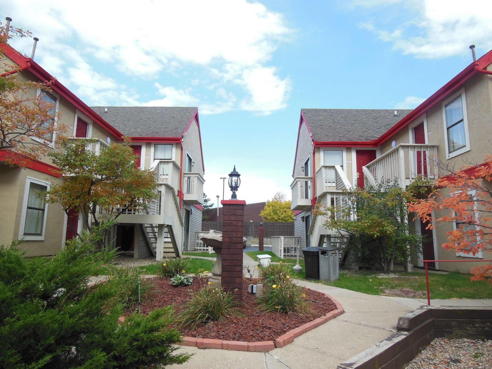 Affordable Suites Of America Grand Rapids Kentwood Exteriör bild
